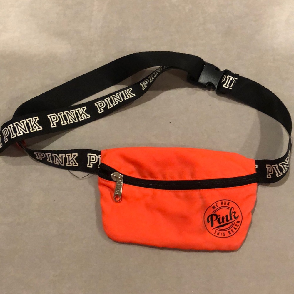 VS pink fanny pack